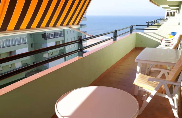 Homerez - 200 m away from the beach! Appartement for 6 ppl. with shared pool