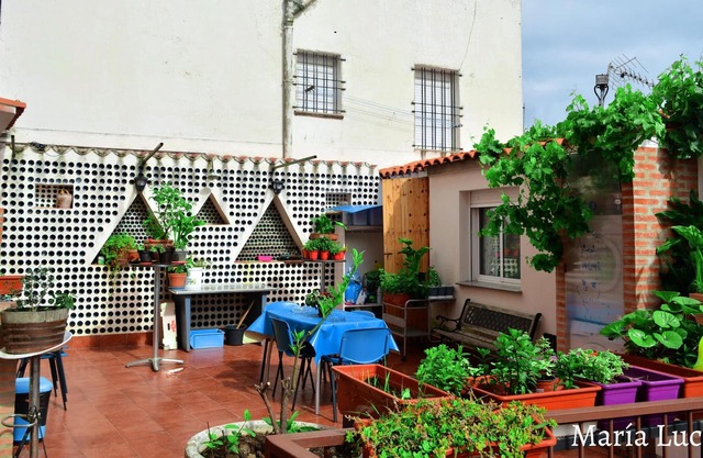 Homerez - Beautiful appartement for 4 ppl. with terrace at Cáceres