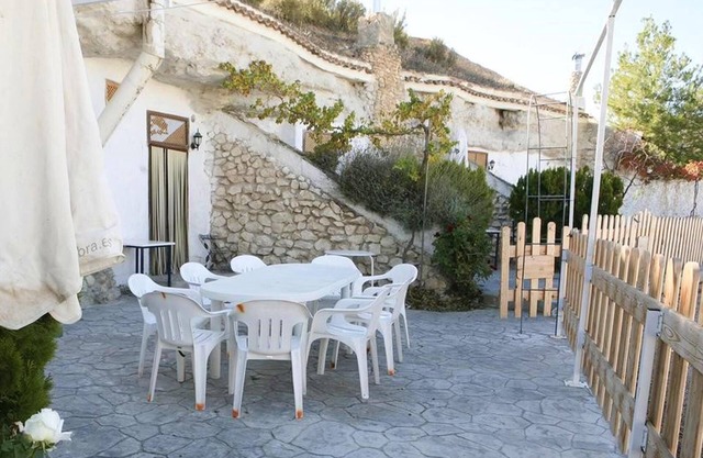 Homerez - Beautiful appartement for 3 ppl. with terrace at Orce