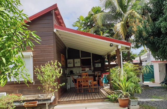 Homerez - Charming House in Morne-À-l'Eau, garden