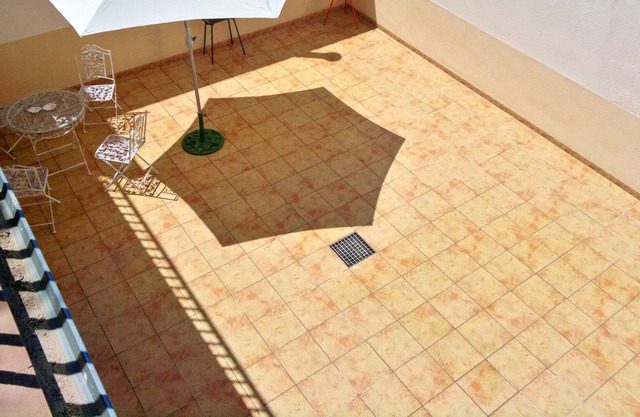 Homerez - House 15 km away from the beach for 8 ppl. at Castellar de Santiago