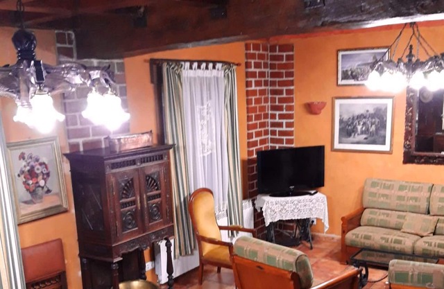 Homerez - Nice house for 6 ppl. with garden at Ivanrey