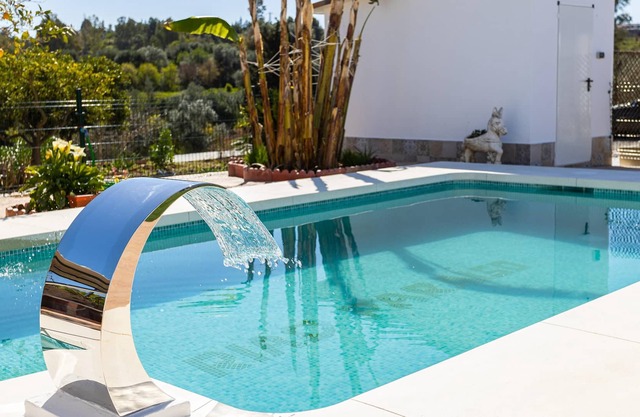 Homerez - Villa for 6 ppl. with swimming-pool, garden and terrace at Málaga