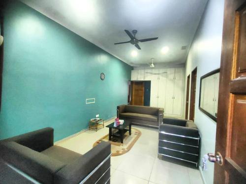 homestay juara meru setia alam klang
