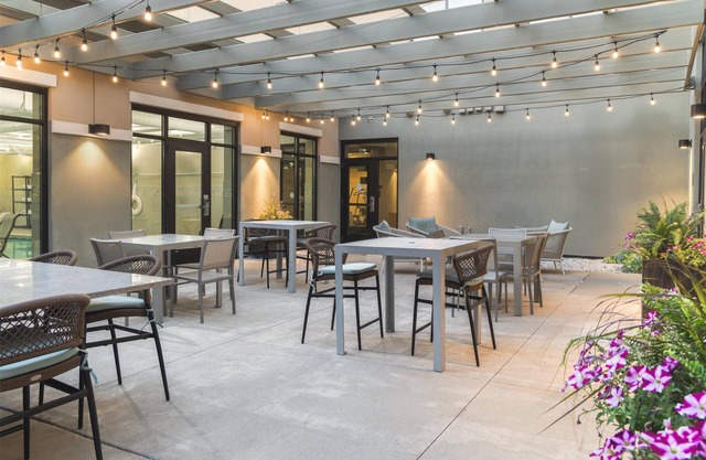 Homewood Suites by Hilton Wauwatosa Milwaukee