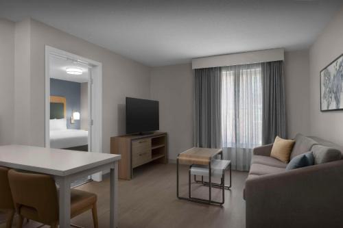 Homewood Suites Nashville Airport
