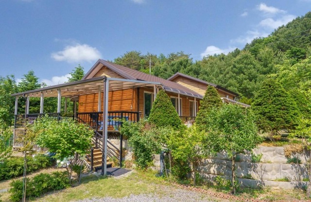 Hongcheon Deopyeonhan Pension