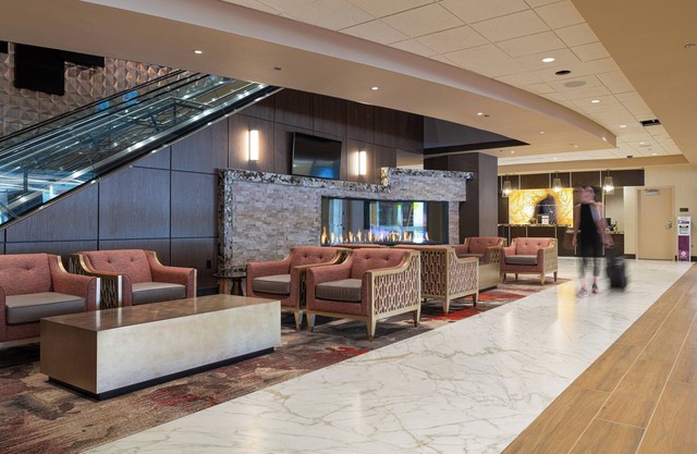 Horseshoe Black Hawk - A Caesars Rewards Destination