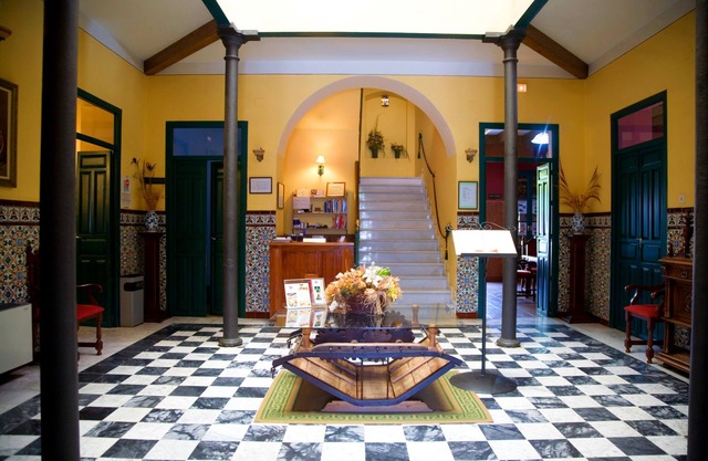 Hospedium Hotel Soterraña