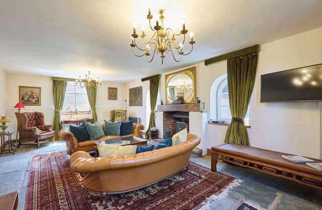 Host & Stay | The Chapel