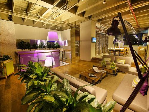 Hotel Bari Bucaramanga By OxoHotel