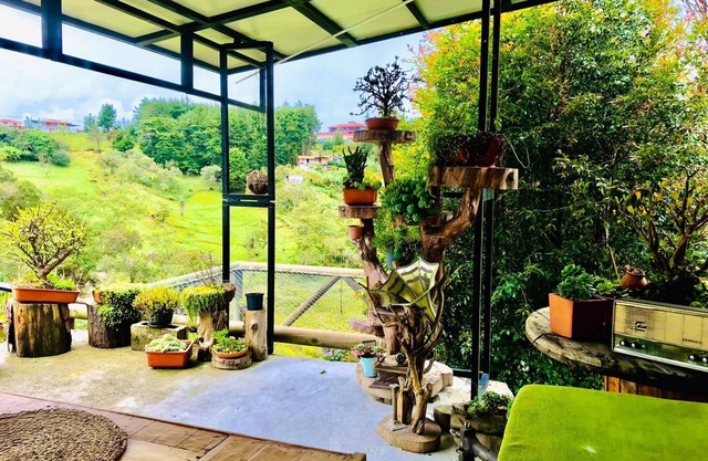 Hotel Campestre con Hermosa Vista a las Montañas