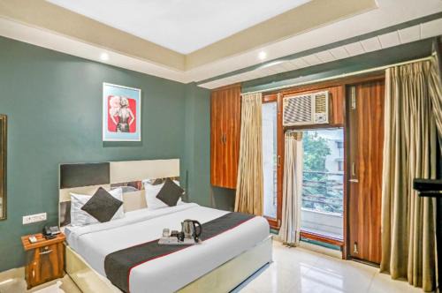 Hotel Church House Rohini Sec 15