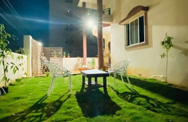 Hotel D Crescent Villa