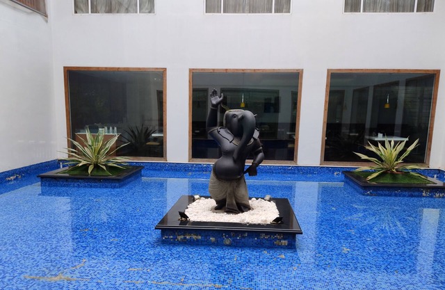 Hotel Devaragam