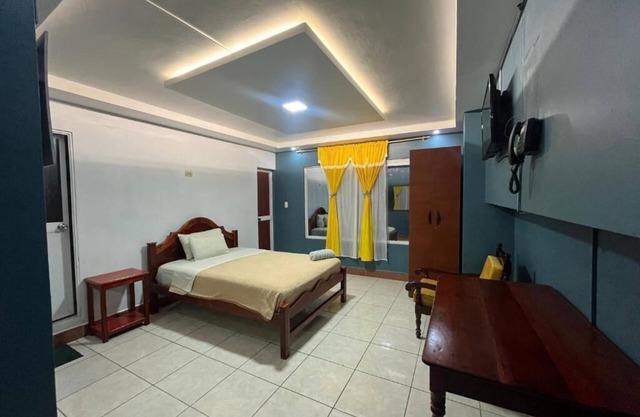 HOTEL LOS BANCOS