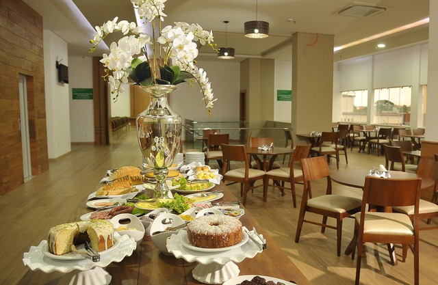 Hotel Maestro Premium Cascavel