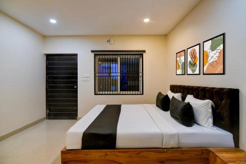 Hotel O MOODY MOON.02