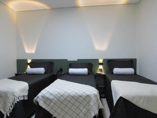 Hotel Paramount- Próximo a "25 de Março Brás Bom Retiro e Distrito do Anhembi Expo Center Norte"