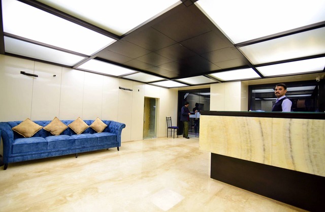 Hotel Shyampuriya Palace