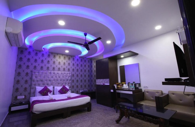 HOTEL SURYA INTERNATIONAL