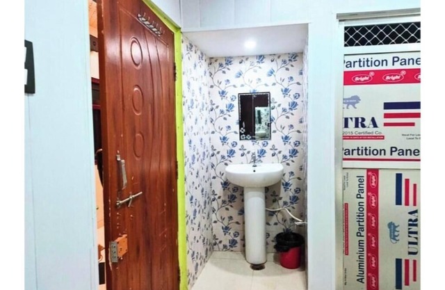 Hotel White Stone Luxury Room with AC 4