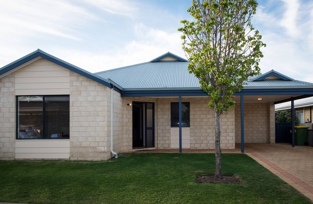 House 02 - The Dunsborough Retreat