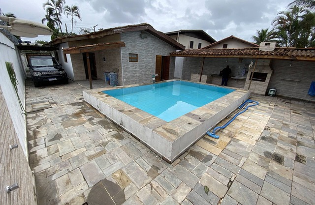 House 10hospedes 300 meters from the beach Guaruja-SP