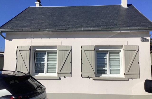 house 300 meters from the beach