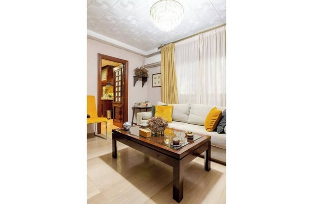 House in Granada with beautiful garden