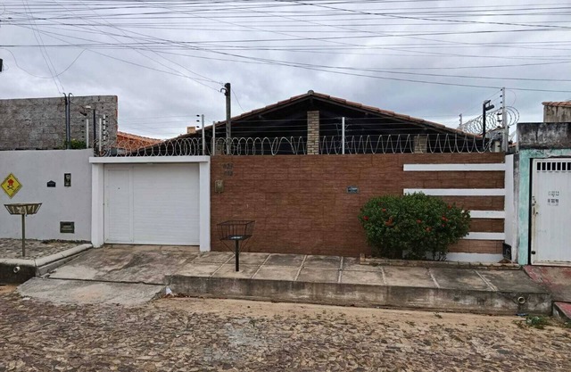House in Parnaiba, coast of Piauí, gateway to the Delta.