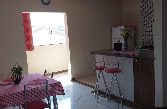 HOUSE NEAR 2 SHOPPING CENTERS - well located