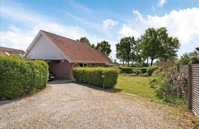 House near public transport