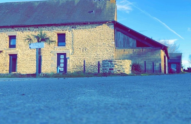House - up to 12 people - 5 bedrooms - Near Mont St Michel