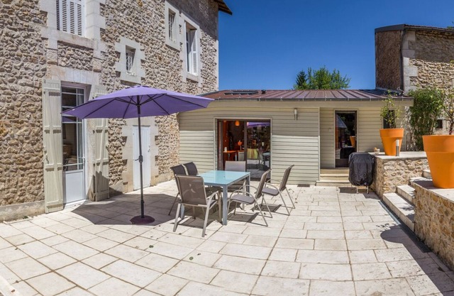 House/Villa - POITIERS