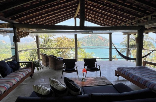 House with 7 suites - View of Barra do Sahy Beach