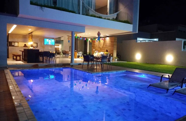 HOUSE WITH FIVE SUITES AND SWIMMING POOL IN BARRA DE SÃO MIGUEL