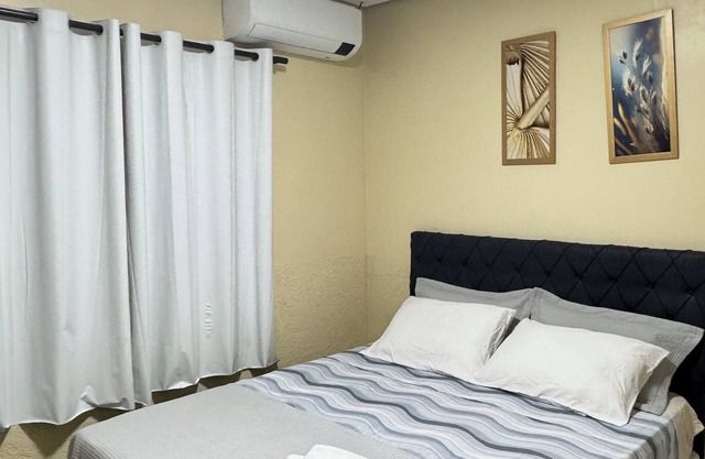 House with pool and gourmet area for up to 8 people