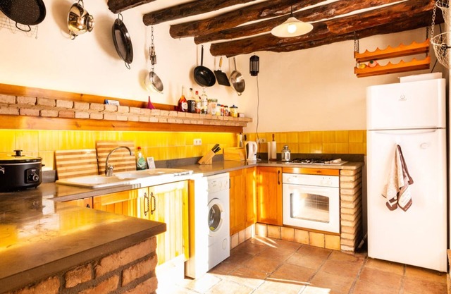 House with private pool and Andalusian style