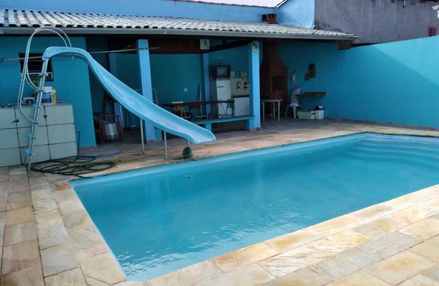 HOUSE WITH SWIMMING POOL AND BARBECUE IN ITANHAEM