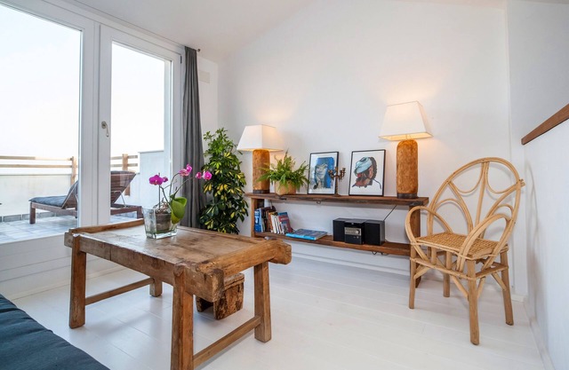 HOUSE WITH VIEWS IN THE HISTORICAL HELMET.