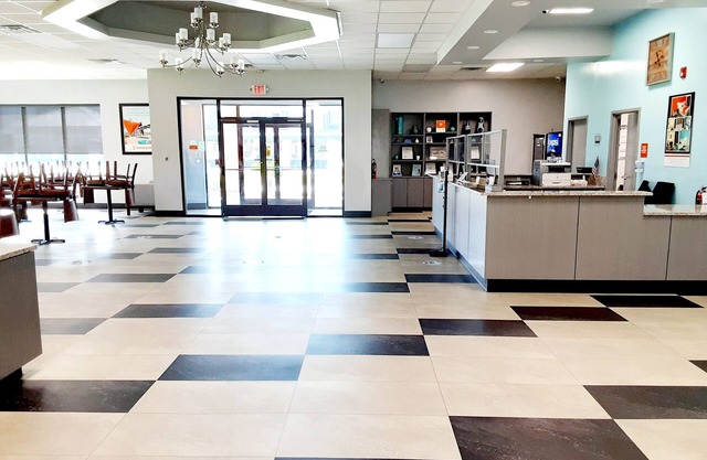 Howard Johnson by Wyndham Florence