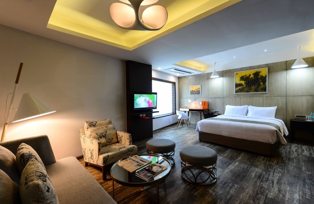 Howard Johnson by Wyndham Kolkata