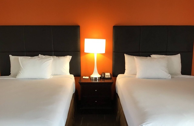 Howard Johnson by Wyndham Spokane