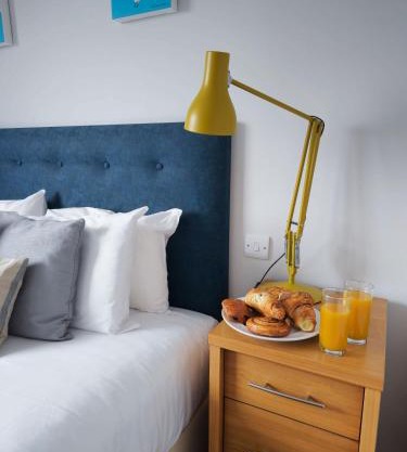 HQ Aparthotel Farnborough