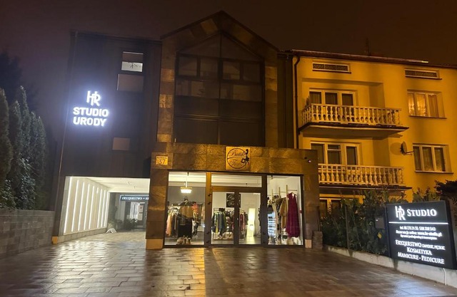 HR Noclegi