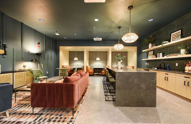 HULU+GYM+PARKING Near Shopping|Universities|UPMC