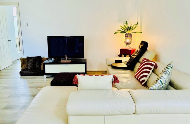 Hunter Valley Escape 4BR 2 Bath Work & Leisure