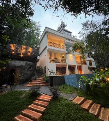 Hunters Hideout Resort