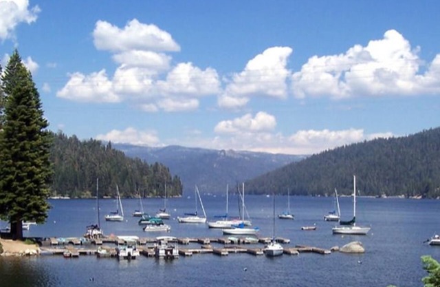 Huntington Lake Resort - Campsite